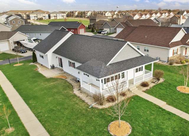 Property at 1326 Continental Way, Sun Prairie, WI 53590, 3 beds, 2 baths