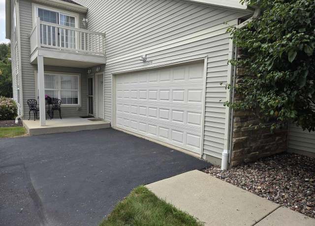 Property at 1474 Sienna Xing, Janesville, WI 53546, 2 beds, 2 baths