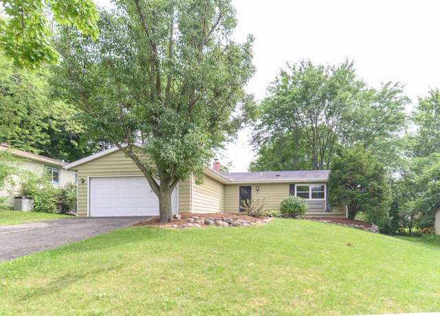 Property at 6817 Putnam Rd, Madison, WI 53711, 3 beds, 2 baths
