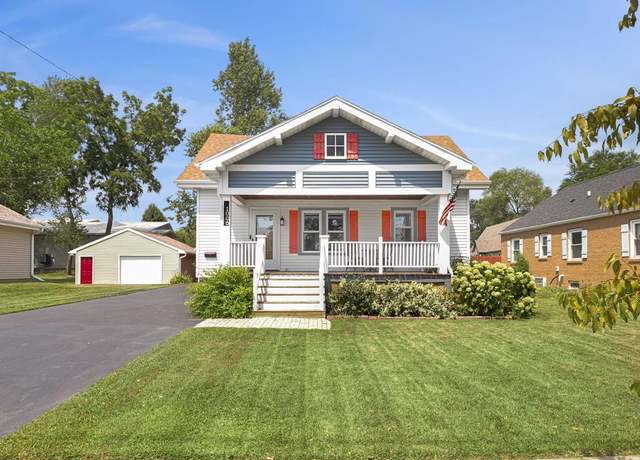 Property at 1006 Elsie St, Fort Atkinson, WI 53538, 3 beds, 2 baths