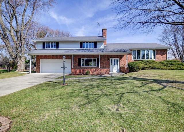 Property at 2748 Hilltop Dr, Sun Prairie, WI 53590, 4 beds, 2 baths