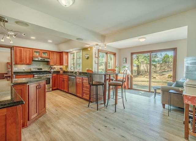 Property at 202 Acadia Dr, Madison, WI 53717, 4 beds, 3.5 baths