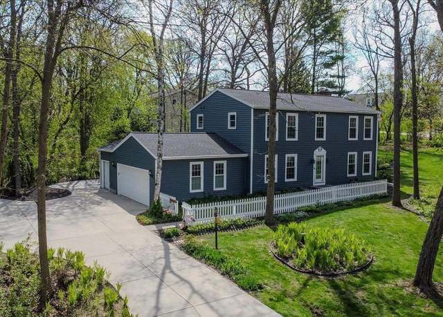 Property at 3996 Villa Oak Dr, Sun Prairie, WI 53590, 4 beds, 2.5 baths