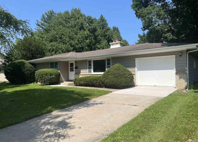 Property at 313 S Segoe Rd, Madison, WI 53705, 3 beds, 3 baths