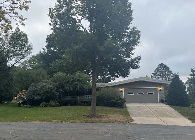 Photo of 1101 Merrill Springs Rd, Madison, WI 53705