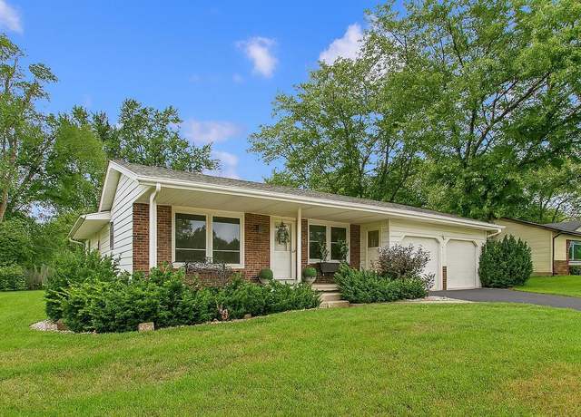 Property at 711 Dubois Dr, Baraboo, WI 53913, 3 beds, 3 baths