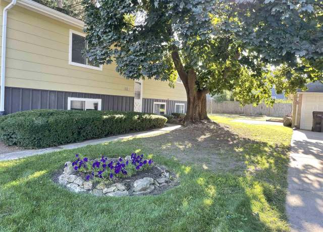Property at 1530 Center St, Black Earth, WI 53515, 3 beds, 1.5 baths