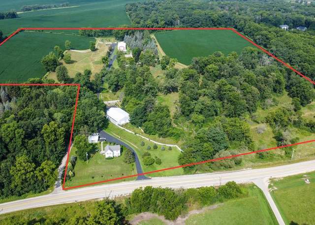 Property at 2251 & 2253 Highway 92, Mount Horeb, WI 53572, 3 beds, 2 baths