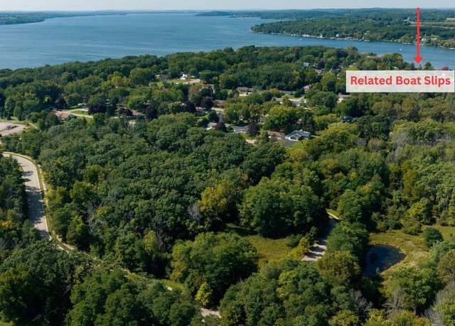 Property at 425 Evensong Way, Green Lake, WI 54941