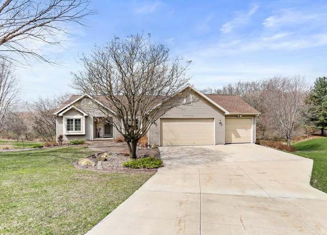 Property at N2089 Back Forty Rd, Lodi, WI 53555, 3 beds, 2 baths