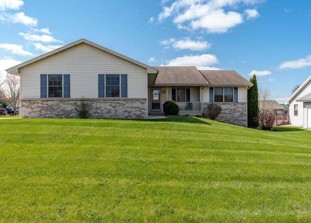 Property at 4570 Red Tail Ln, Janesville, WI 53546, 3 beds, 3 baths