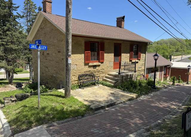 Property at 51 Jail Aly, Mineral Point, WI 53565, 2 beds, 1 bath