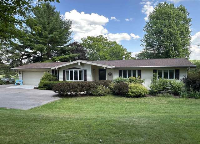 Property at 5824 N Kennedy Rd, Milton, WI 53563, 3 beds, 2 baths