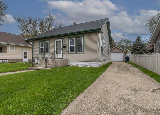 Property at 1242 Center Ave, Janesville, WI 53546, 2 beds, 1 bath
