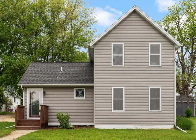 Property at 203 Weaver St, Ridgeway, WI 53582, 3 beds, 2 baths