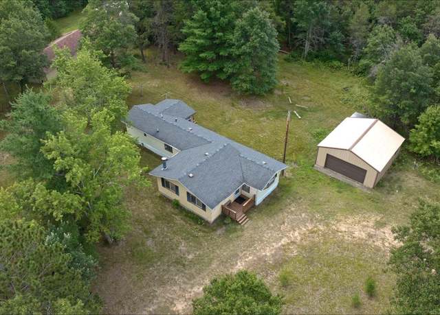 Property at w4789 27th St, Necedah, WI 54646, 3 beds, 1 bath