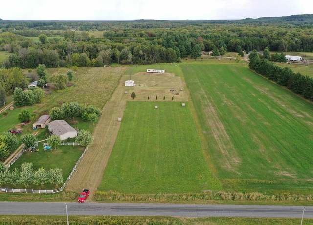 Property at W5556 49th St, Mauston, WI 53948