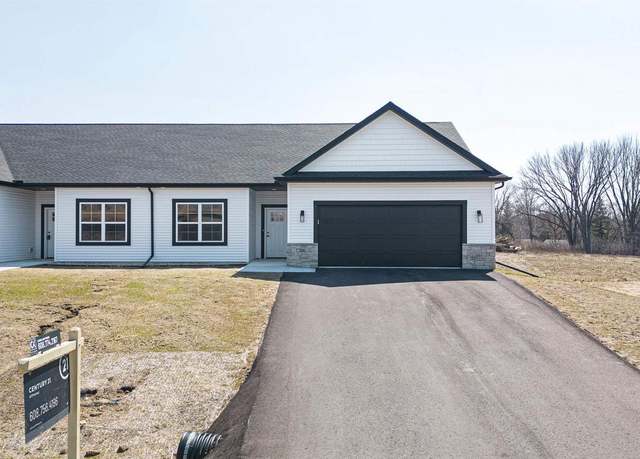 Property at 716 Kelsey Rd, Beloit, WI 53511, 2 beds, 2 baths
