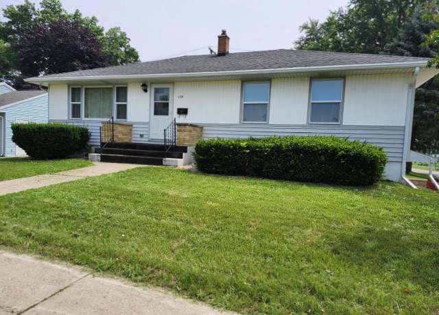 Property at 1714 28th Ave, Monroe, WI 53566, 3 beds, 2.5 baths
