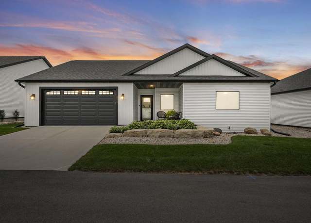 Property at 215 Boann Ter, Belleville, WI 53508, 4 beds, 3 baths