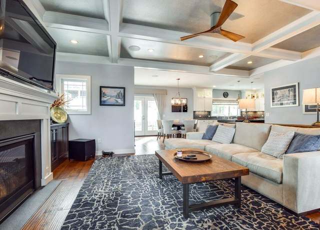 Property at 6663 S Chickahauk Trl, Middleton, WI 53562, 4 beds, 3.5 baths