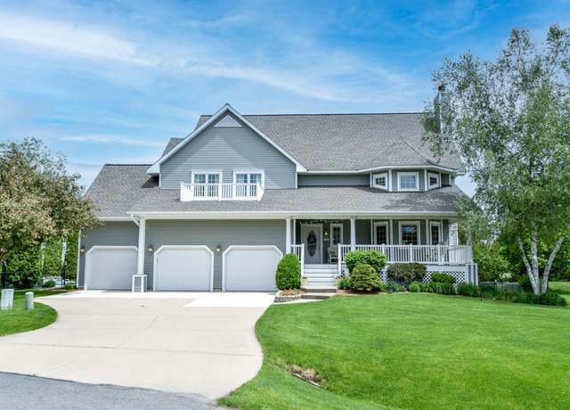 Property at 7482 Pucoon Cir, Middleton, WI 53562, 5 beds, 3.5 baths