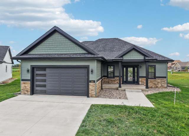 Property at 264 Falcon Ct, Sauk City, WI 53583, 3 beds, 2.5 baths