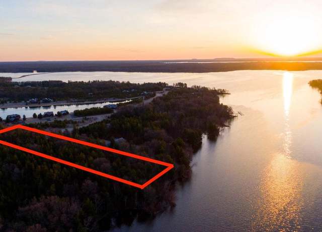 Property at W5569 North Shore Dr, New Lisbon, WI 53950