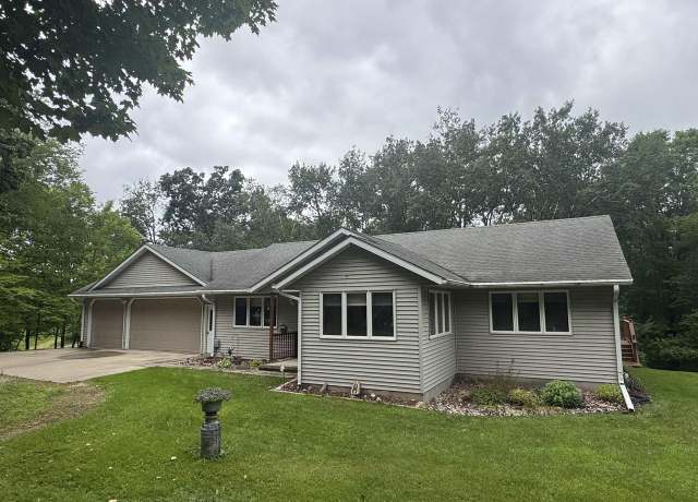 Property at 20781 Cribben Hill Dr, Richland Center, WI 53581, 4 beds, 2 baths
