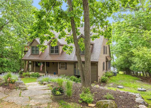 Property at W2915 Orchard Ave, Green Lake, WI 54941, 6 beds, 5 baths