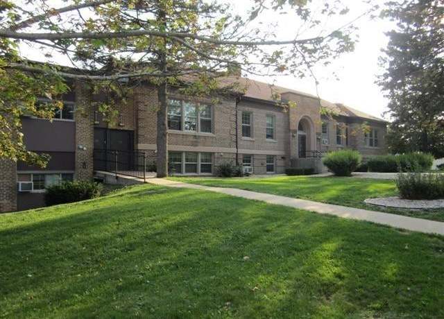 Property at 117-139 E North St, Dodgeville, WI 53533