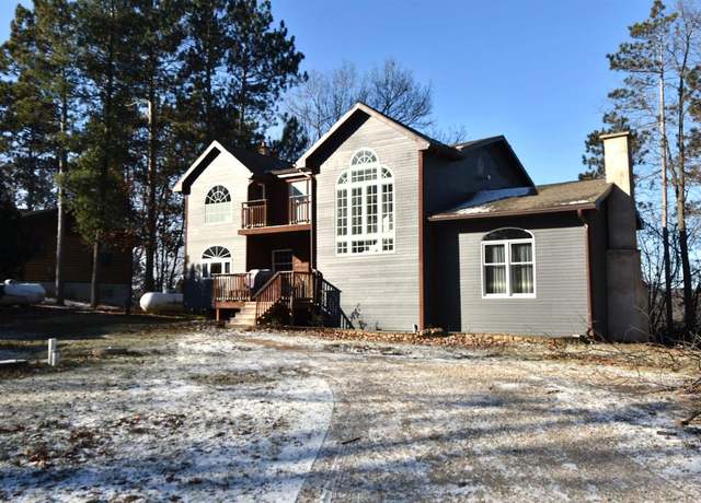 Property at N8531 Fox Run Rd, Wisconsin Dells, WI 53965, 4 beds, 2 baths