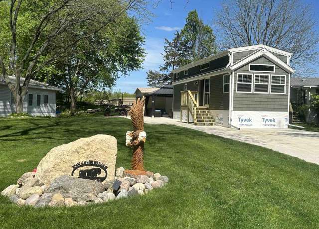 Property at 121 Meadow Ln, Edgerton, WI 53534, 1 bed, 1 bath
