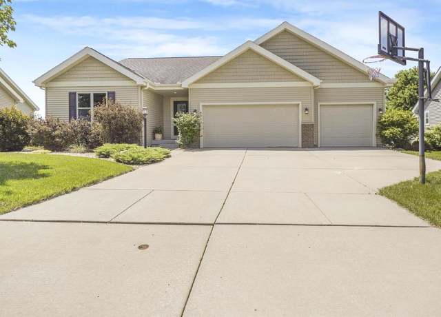 Property at 831 Shooting Star Cir, Deforest, WI 53532, 4 beds, 3 baths