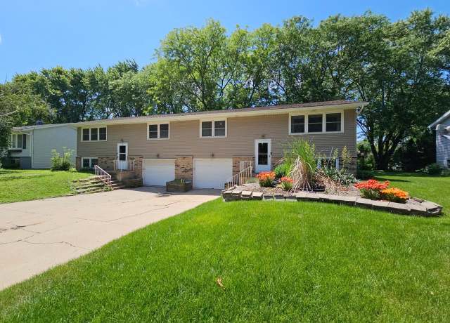 Property at 7121-7123 Century Ave, Middleton, WI 53562, 6 beds, 3 baths