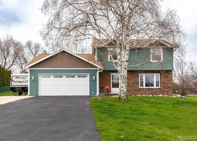 Property at 7864 Cobblestone Ct, Verona, WI 53593, 3 beds, 2.5 baths