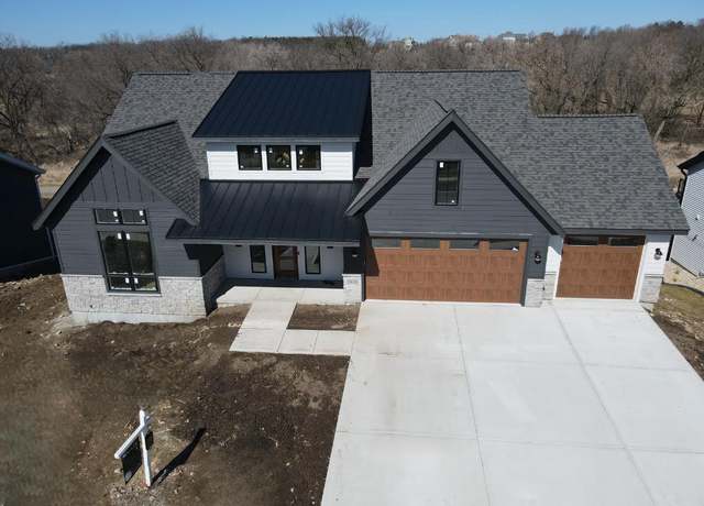 Property at 1438 Greenleaf Ct, Sun Prairie, WI 53590, 5 beds, 4 baths