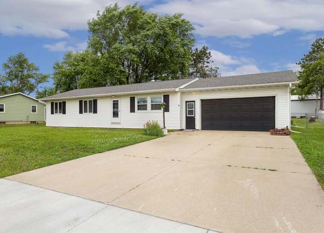 Property at 420 W Veterans St, Tomah, WI 54660, 3 beds, 2.5 baths