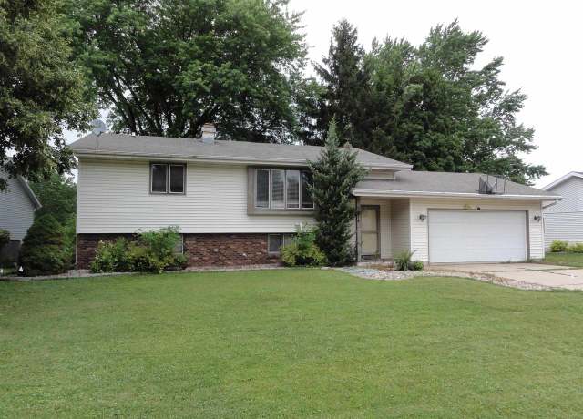 Property at 2414 Galahad Way, Janesville, WI 53548, 4 beds, 2 baths