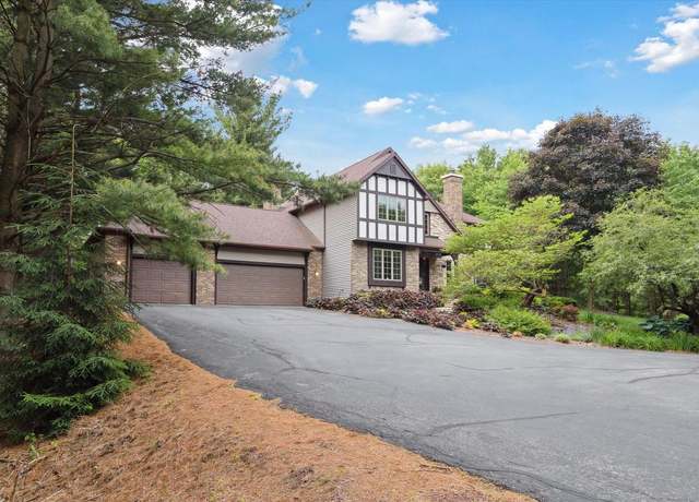 Property at 2370 E Sylvan Ln, Milton, WI 53563, 4 beds, 3.5 baths