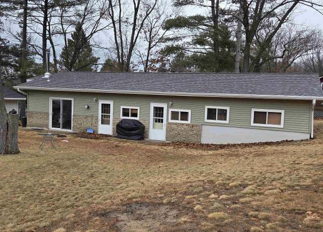 Property at N288 Czech Dr, Coloma, WI 54930, 4 beds, 2 baths