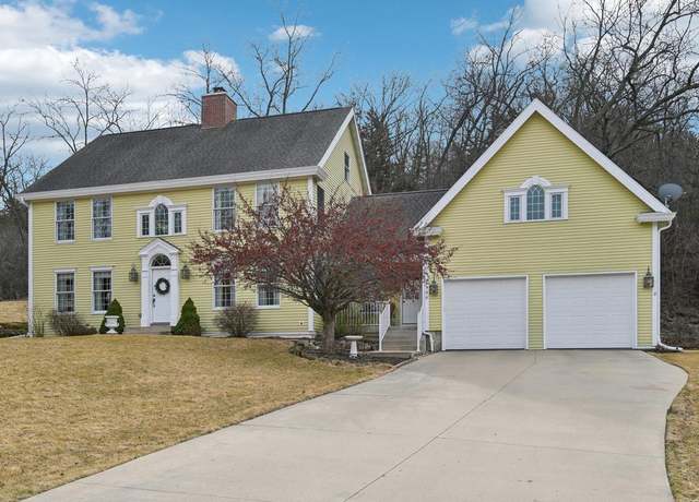 Property at 1906 Pats Pl, Cross Plains, WI 53528, 3 beds, 2.5 baths