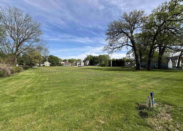 Property at 609 Grove St, Fort Atkinson, WI 53538