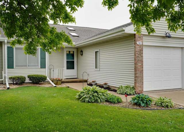 Property at 741 Kensington Sq, Stoughton, WI 53589, 2 beds, 1.5 baths