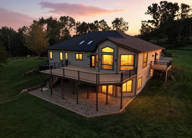 Property at 2896 Femrite Dr, Cottage Grove, WI 53527, 4 beds, 3.5 baths
