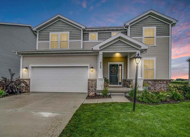Property at 929 Star Gazer Dr, Deforest, WI 53532, 4 beds, 2.5 baths