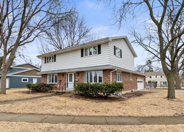 Property at 929 Arden Ln, Madison, WI 53711, 4 beds, 2.5 baths