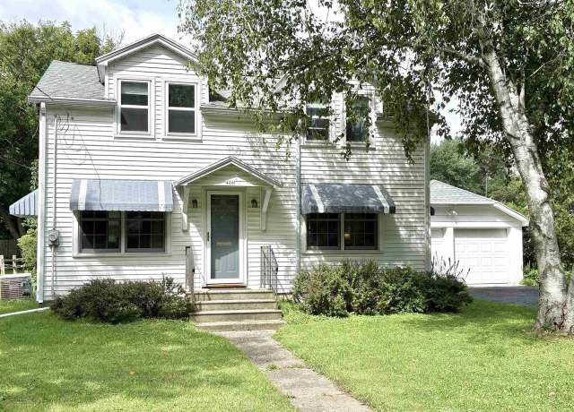 Property at 426 S Whiton St, Whitewater, WI 53190, 3 beds, 1 bath