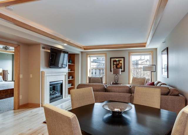 Property at 123 W Washington Ave #609, Madison, WI 53703, 1 bed, 1.5 baths