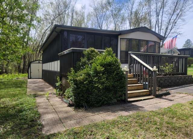 Property at 531 Glendale Dr, Edgerton, WI 53534, 1 bed, 1 bath